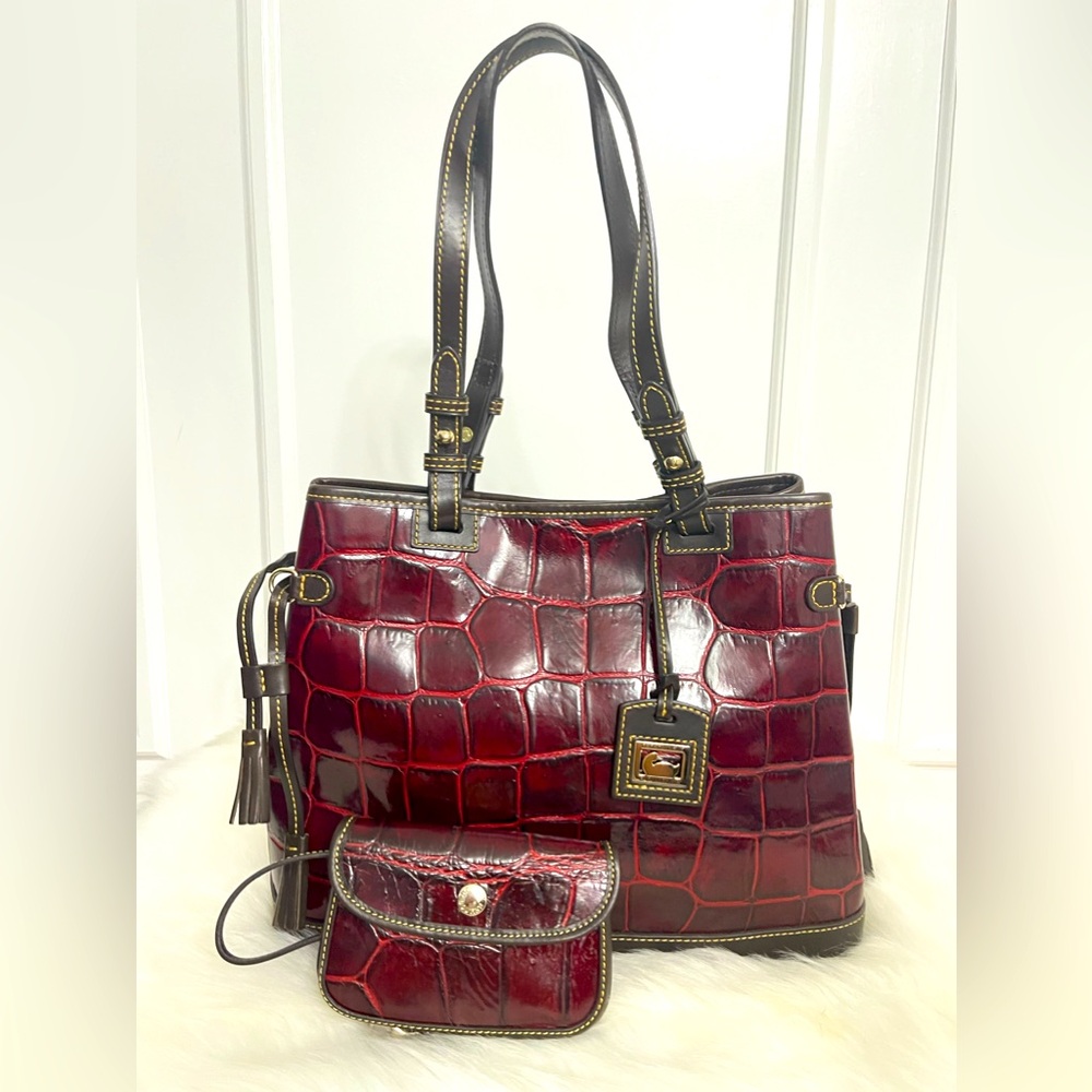 🎆Dooney & Bourke🎆